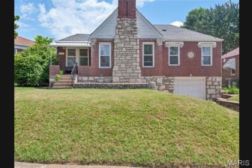 9114 Lucia Drive, St Louis, MO, 63123 | Card Image