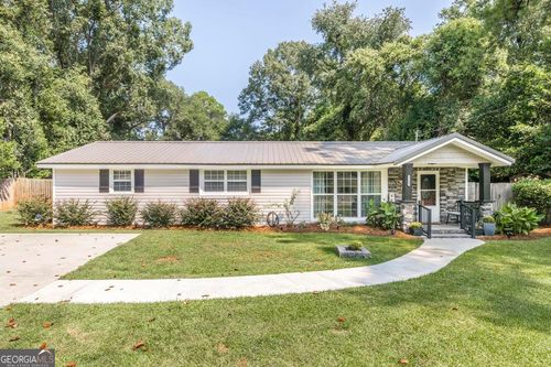 1700 Sewell Cir, Perry, GA, 31069-2740 | Card Image