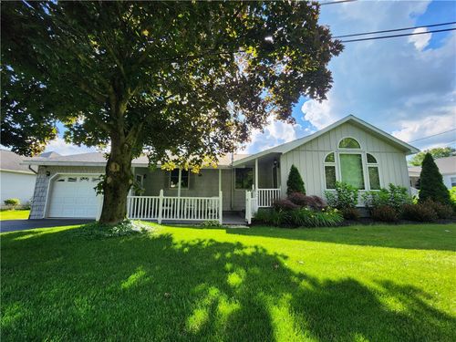 182 Latonka Dr, Mercer, PA, 16137-9360 | Card Image