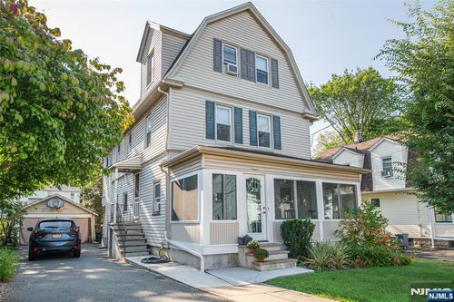 30 Central Ave, Caldwell, NJ, 07006-4804 | Card Image