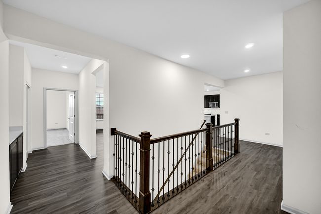 15051 Quincy Way, House other with 3 bedrooms, 2 bathrooms and 3 parking in Manhattan IL | Image 6