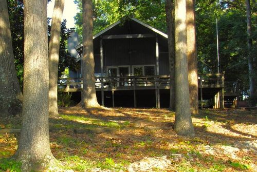 49 Custer Ct, Clarksville, VA, 23927-4215 | Card Image