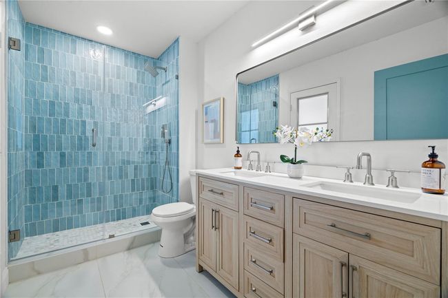 4320 Middle Lake Dr, House other with 4 bedrooms, 3 bathrooms and null parking in TAMPA FL | Image 22