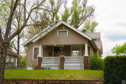 1225 Sw Jewell Ave, Topeka, KS, 66604-1437 | Card Image