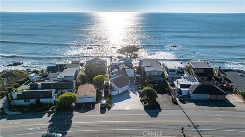 268 Pacific, Cayucos, CA, 93430 | Card Image