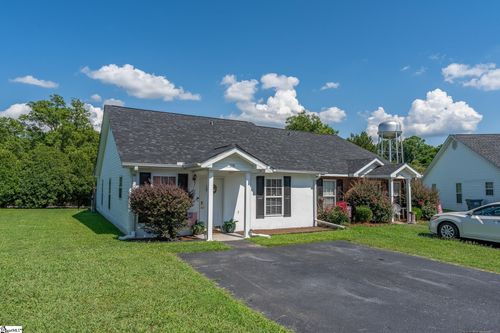 108 Pender Row Cir, Ninety Six, SC, 29666-1524 | Card Image