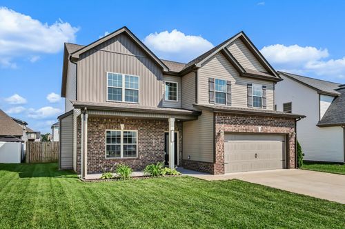1483 Kingbird Dr, Clarksville, TN, 37040-1718 | Card Image