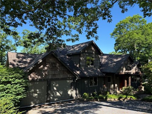 368 Spruce Pine Trl, Blowing Rock, NC, 28605-9118 | Card Image