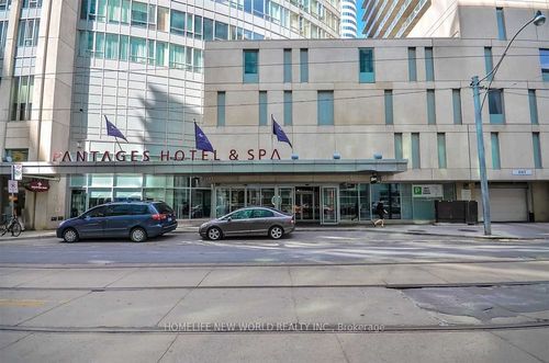 911-210 Victoria St, Toronto, ON, M5B2R3 | Card Image