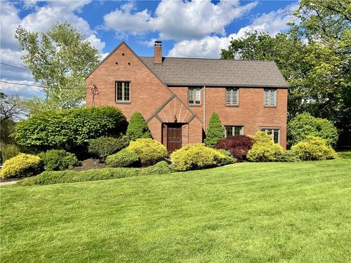 1007 Jefferson Heights Rd, Penn Hills, PA, 15235-4708 | Card Image