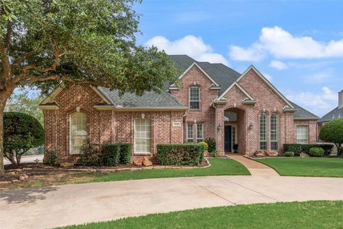 704 Kleberg Ct, Southlake, TX, 76092-6032 | Card Image