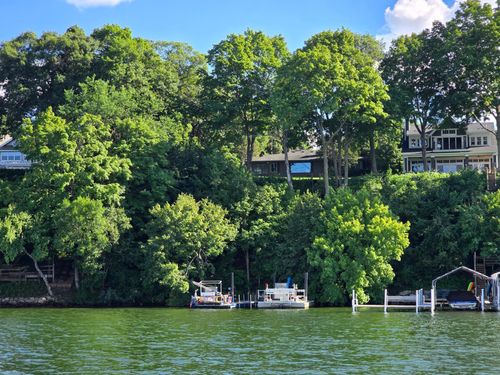 25810 Birch Bluff Rd, Shorewood, MN, 55331-8309 | Card Image