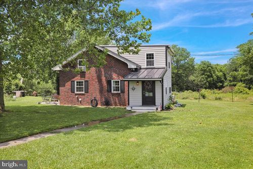 242 Snyder Rd, OLEY, PA, 19547-8912 | Card Image