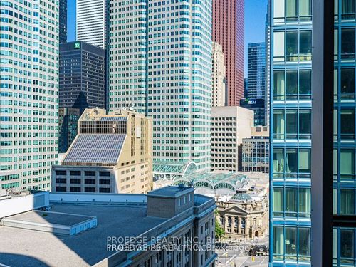 1504-1 The Esplanade, Toronto, ON, M5E0A8 | Card Image