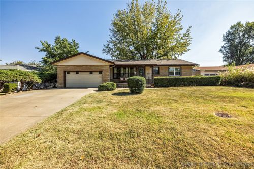 5429 S Pittsburg Ave, Tulsa, OK, 74135-4808 | Card Image