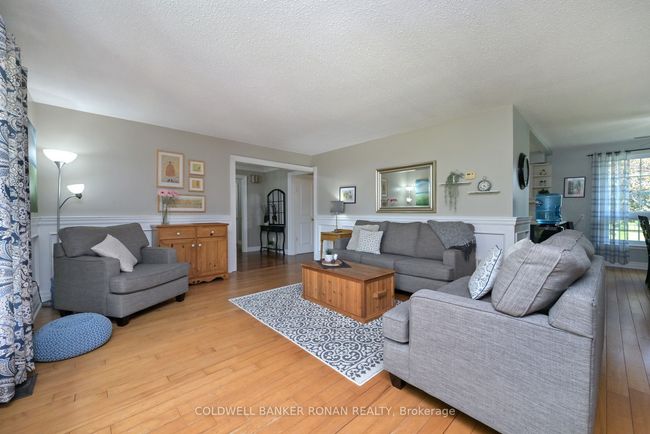 7157 5 Th Line, House other with 4 bedrooms, 3 bathrooms and 10 parking in Tottenham ON | Image 6