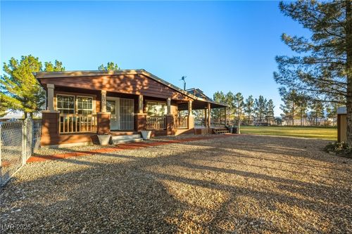 4271 Victoria Street, Pahrump, NV, 89048 | Card Image