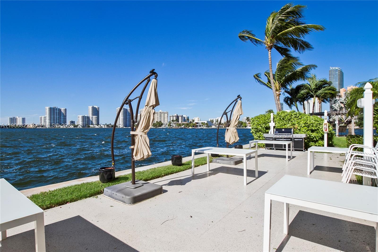Residential in Sunny Isles Beach 4