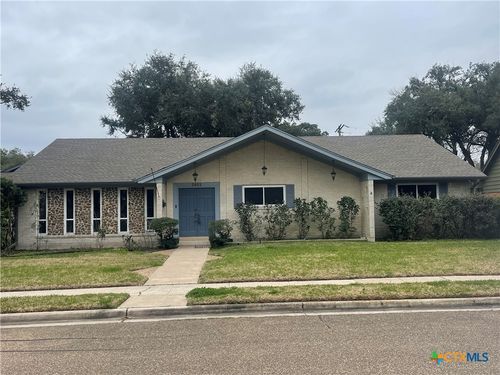 2803 Bon Aire Ave, Victoria, TX, 77901-4462 | Card Image