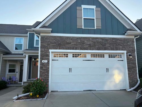 425 S Downs Cir, Goodlettsville, TN, 37072-1654 | Card Image