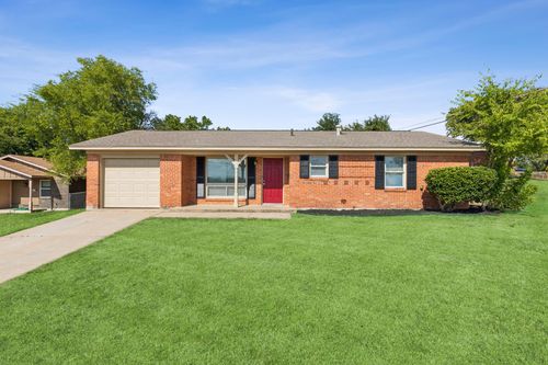 4600 Rushwood Ct, Fort Worth, TX, 76135-1917 | Card Image