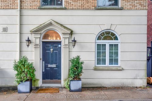 50 Stanley Terrace, Toronto, ON, M6J2R4 | Card Image