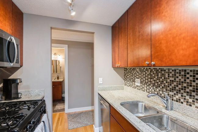 UNIT-104 - 2800 W 44 Th St, Condo with 1 bedrooms, 1 bathrooms and null parking in Minneapolis MN | Image 9