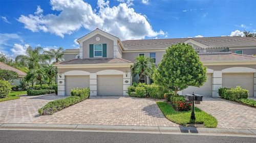 101b27-5211 Parisienne Pl, SARASOTA, FL, 34238-4490 | Card Image