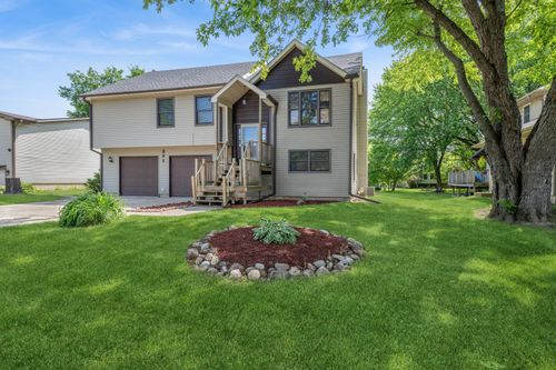 204 Brandywine Dr, Poplar Grove, IL, 61065 | Card Image