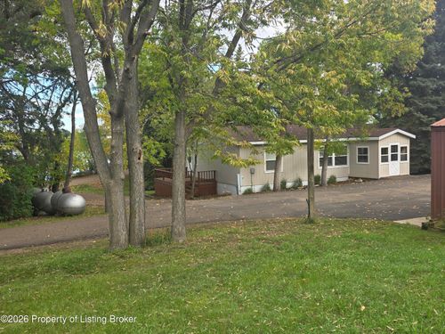 216 Lakeview Drive, Hettinger, ND, 58639 | Card Image