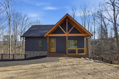 106 Fairway Cir, Townsend, TN, 37882-3616 | Card Image