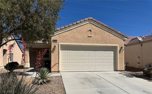 2620 Ground Robin Dr, North Las Vegas, NV, 89084-3711 | Card Image