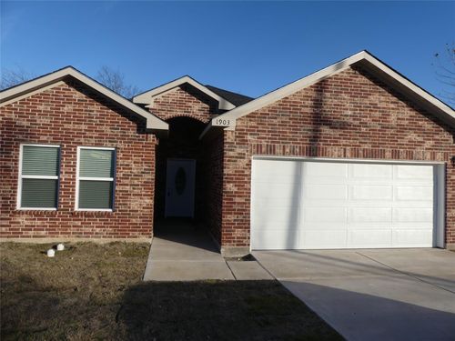 1903 Morgan St, Greenville, TX, 75401-2832 | Card Image