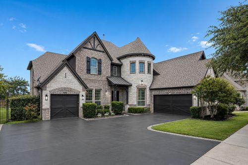 412 Winding Ridge Trl, Southlake, TX, 76092-1373 | Card Image