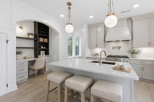 2109 Carter Ave, Nashville, TN, 37206 | Card Image