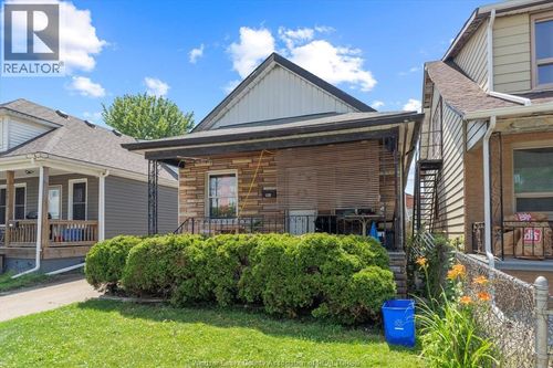 1217 Henry Ford Centre Dr, Windsor, ON, N8Y2T7 | Card Image