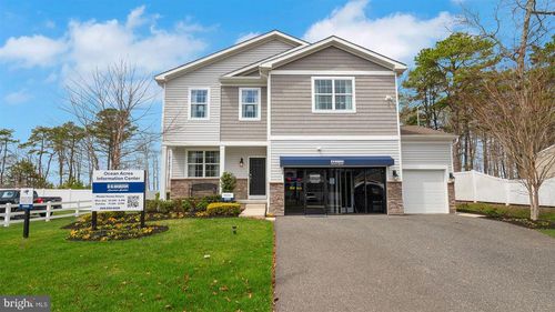 4 Plunder Ave, Barnegat, NJ, 08005 | Card Image