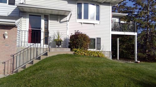 14742 Endicott Way, Apple Valley, MN, 55124-6341 | Card Image