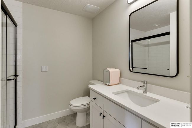 21209 B St, House other with 6 bedrooms, 5 bathrooms and 3 parking in Elkhorn NE | Image 33