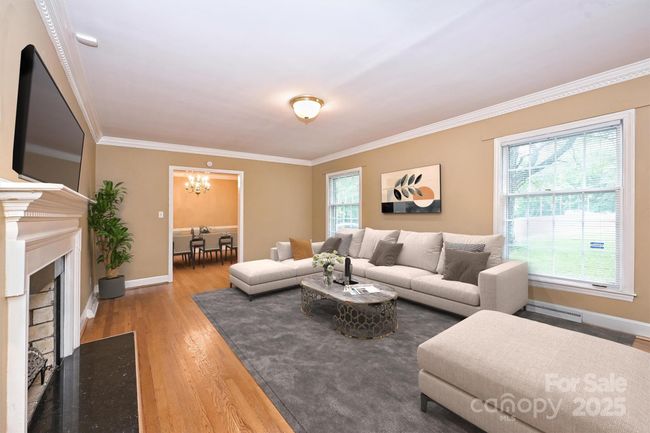 Virtually Staged Living Room | Image 4