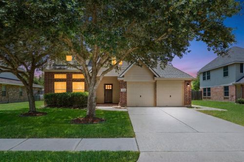 3806 Parry Field Court, Pearland, TX, 77584 | Card Image