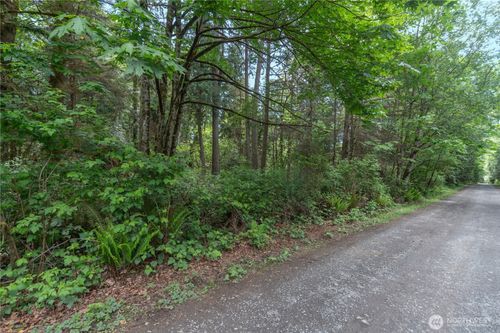 321 Neat Ave Ne, Kingston, WA, 98346 | Card Image