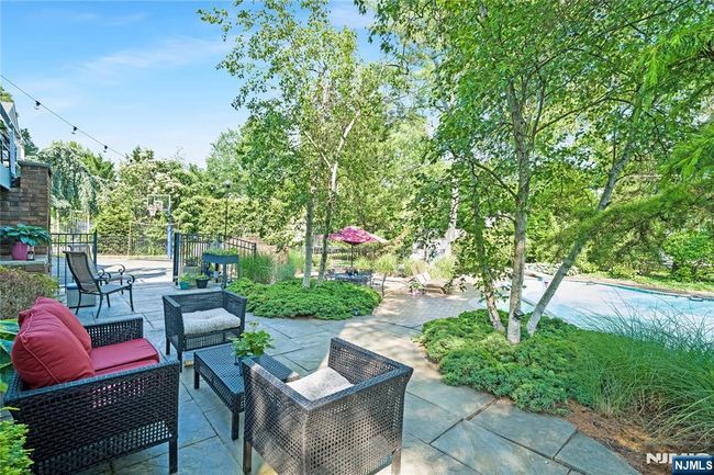 17 Windham Pl, House other with 6 bedrooms, 6 bathrooms and null parking in Glen Rock NJ | Image 41
