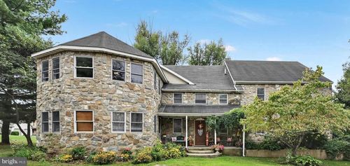 742 Power Rd, MANHEIM, PA, 17545-9775 | Card Image