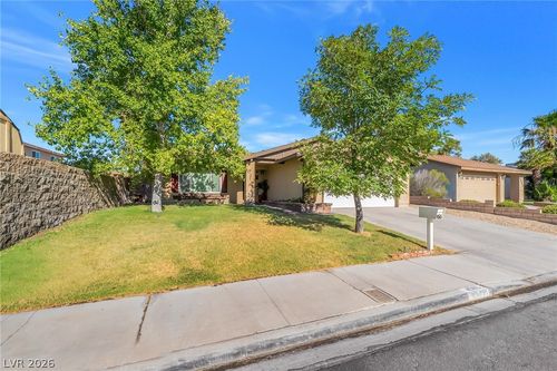 4565 Meridian Dr, Las Vegas, NV, 89147-4764 | Card Image