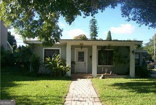 240 81st Ave N, SAINT PETERSBURG, FL, 33702-4440 | Card Image