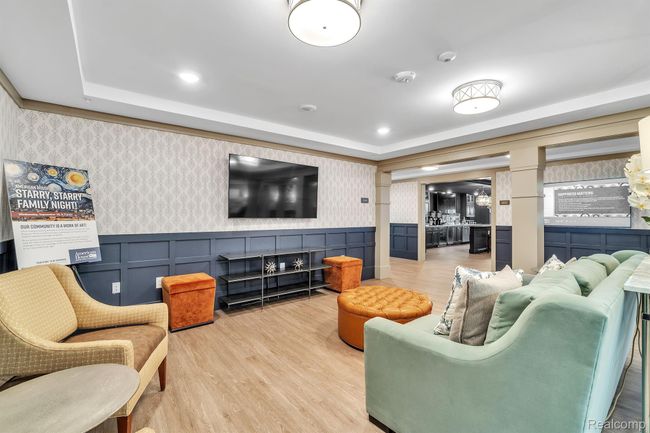 APT-201 - 1957 S Telegraph Rd, Condo with 2 bedrooms, 2 bathrooms and null parking in Bloomfield Hills MI | Image 26