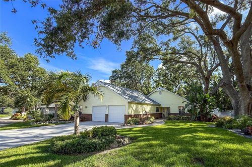 6818 Arbor Oaks Cir, BRADENTON, FL, 34209-7430 | Card Image