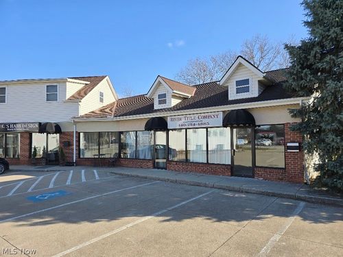 28821 Lorain Rd, North Olmsted, OH, 44070-4013 | Card Image