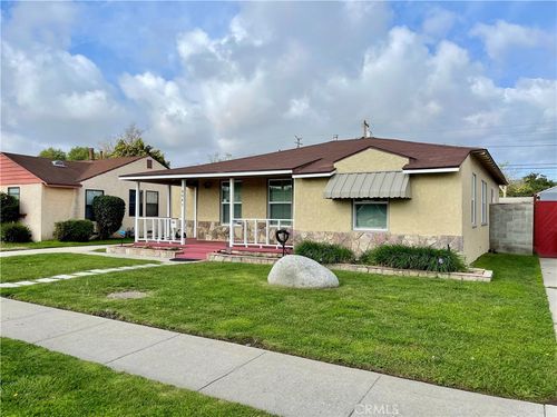 6061 Pepperwood Ave, Lakewood, CA, 90712-1144 | Card Image